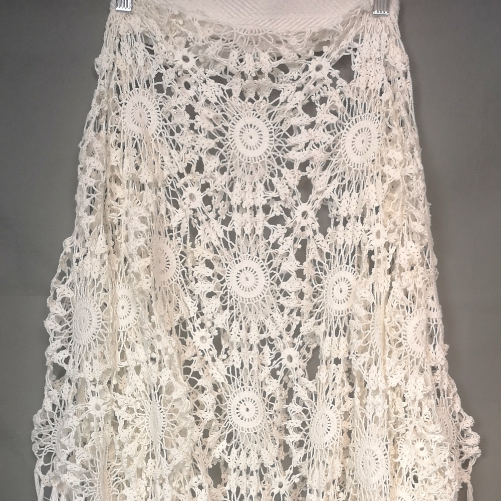 Upcycled White Crochet Lace Boho Handkerchief Hem Skirt - Picture 5 of 7